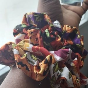Scrunchies,headband and bracelets